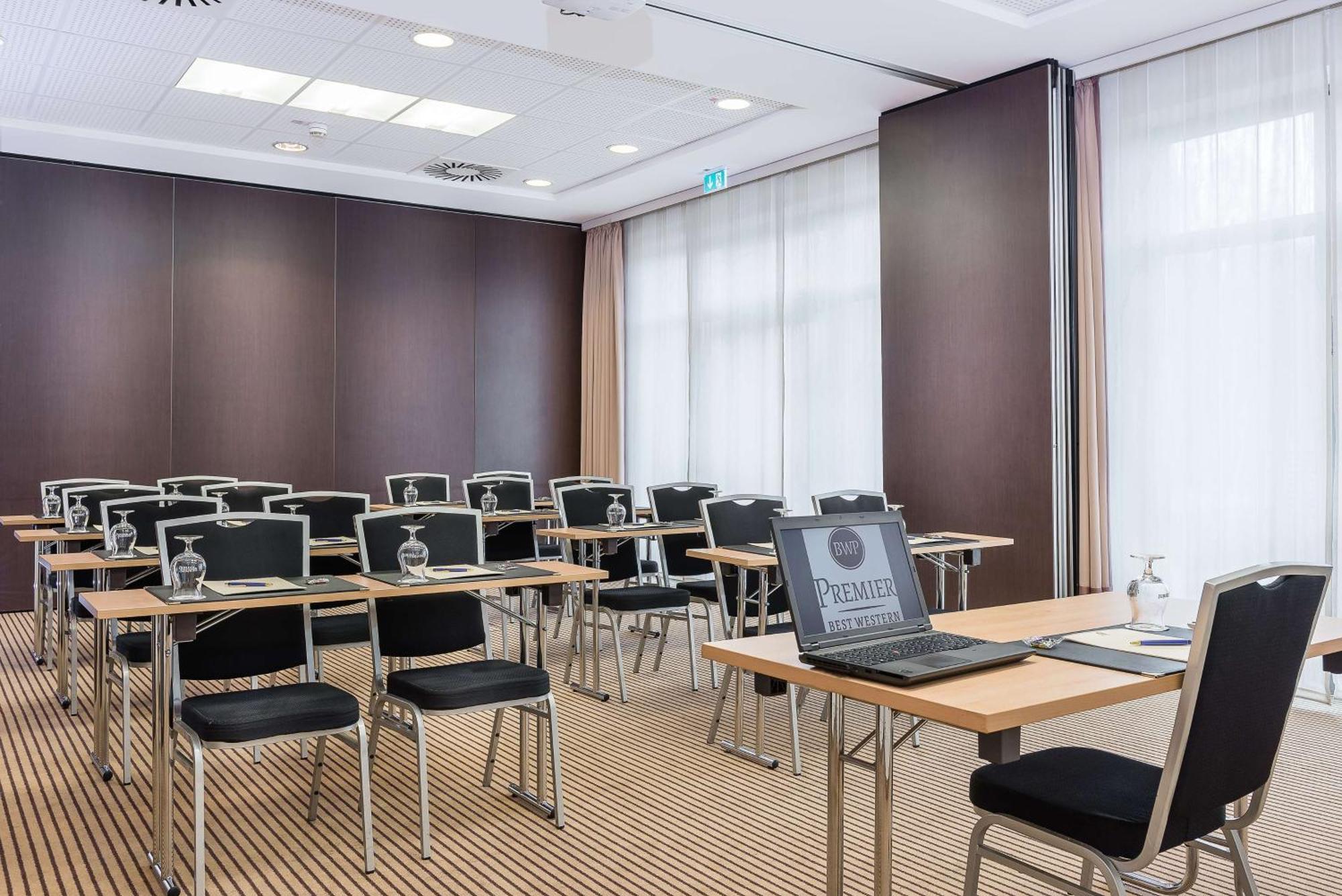 Hotel Western Premier Novina Regensburg